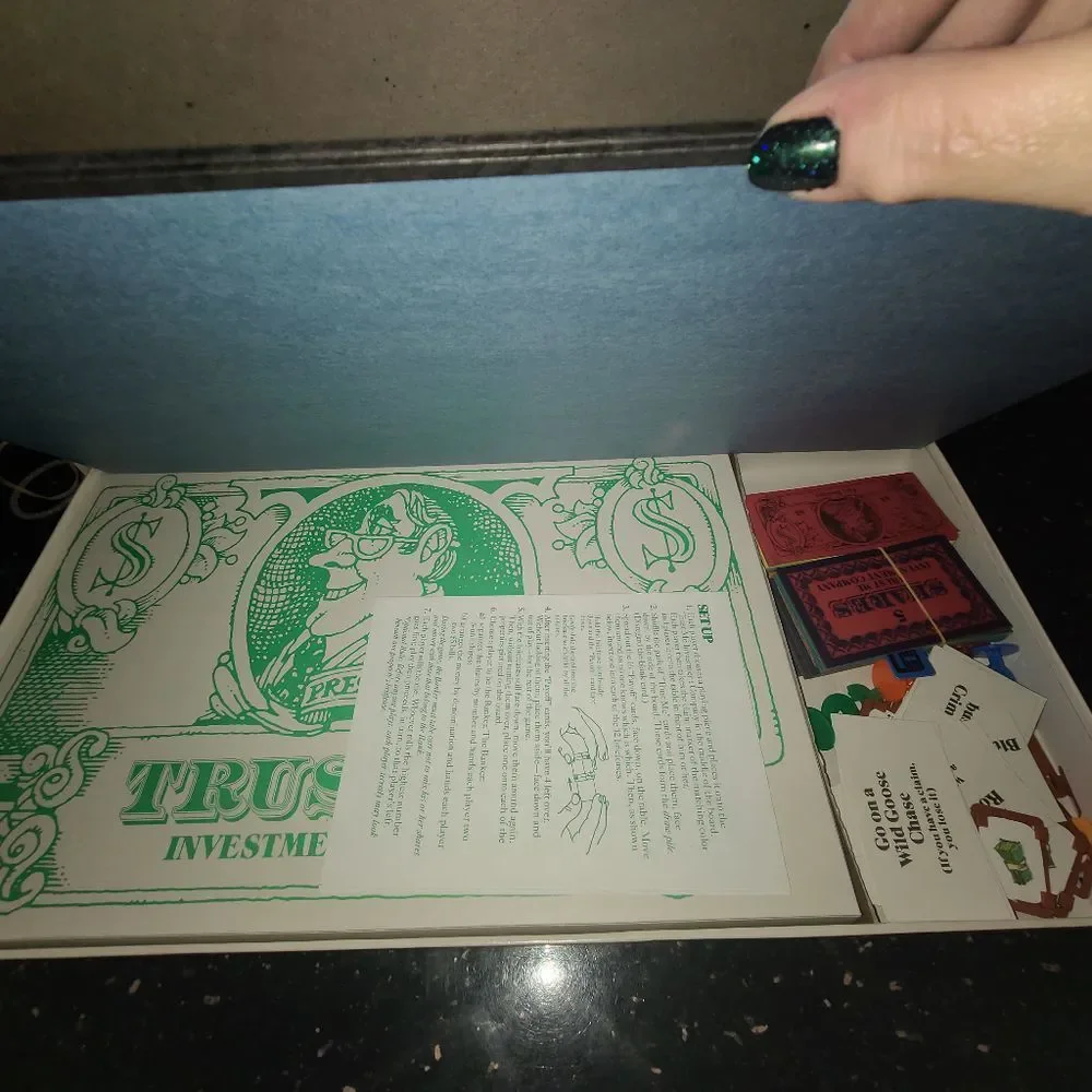 Vintage Trust Me Board Game